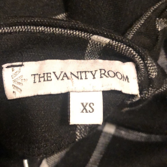 Nordstrom Rack | Black & White Plaid Dress 🤍🖤 - Picture 7 of 7